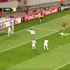 Türk hakem Halis Özkahya'dan, UEFA Avrupa Ligi'nde skandal hata