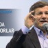 Perde arkasında paslaşıyorlar
