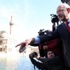 Kılıçdaroğlu Balıklı Göl'de iktidar dileği tuttu Kılıçdaroğlu Balıklı Göl'de iktidar dileği tuttu