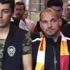 Havalimanında Wesley Sneijder izdihamı