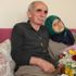 72 yaşındaki damat eşinin vefatının ardından 107 yaşındaki kayınvalidesine gözü gibi bakıyor