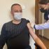 İsmail Saymaz canlı yayında bombayı patlattı. Aktif olarak doktorluk yapmayan Zonguldak Belediye Başkanı Ömer Selim Alan aşı yaptırdı