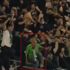 Gol sevinci ile tribünden atladı