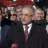 Karayalçın, İnönü ve Hazinedar'ı tokalaştırdı Karayalçın, İnönü ve Hazinedar'ı tokalaştırdı