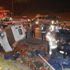 TEM Otoyolu'nda kaza: 2 yaralı! Devrilen kamyonetteki sebze ve meyveler yola saçıldı