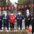 Bakan Kasapoğlu, şehit Astsubay Ömer Halisdemir'in kabrini ziyaret etti Bakan Kasapoğlu, şehit Astsubay Ömer Halisdemir'in kabrini ziyaret etti