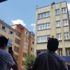 Bunalıma girdi, çocuklarını göremediğini iddia ederek soluğu terasta aldı Bunalıma girdi, çocuklarını göremediğini iddia ederek soluğu terasta aldı
