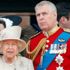 Kraliçe Elizabeth'in oğlu Prens Andrew kraliyet görevlerini bıraktı
