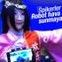 Çin'de hava durumunu robot sundu