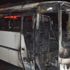 İzmir'de seyir halindeki servis minibüsü alevlere teslim oldu İzmir'de seyir halindeki servis minibüsü alevlere teslim oldu
