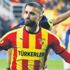 Emre Belözoğlu'ndan Alpaslan Öztürk'e sıkı markaj!