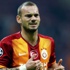 Manchester United ve Chelsea Sneijder için yarışıyor