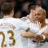 Sigurdsson ve Ayew, Everton'ın fişini çekti