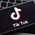 TikTok'taki 'öğretmenini tokatla challange'ına katıldı: Öğretmenini hastanelik etti