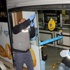 Hırsızlar girdikleri kuyumcudan 10 lira değerinde altın çaldılar