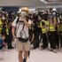 Hong Kong hükümeti alışveriş merkezlerinde protesto edildi