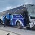 Yolcu otobüsü çekiciye çarptı: 12 yaralı Yolcu otobüsü çekiciye çarptı: 12 yaralı