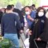 Konya da, 4 günlük yasak sonrası pazarlarda hareketlilik ... Konya da, 4 günlük yasak sonrası pazarlarda hareketlilik ...
