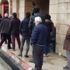 Vatandaşlar yoğunluk oluşturdu, bekçiler ‘sosyal mesafe’ uyarısı yaptı