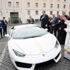 Papa'ya Lamborghini hediye edildi