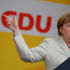 Merkel yine yuhalandı