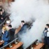 Kosova Meclisi'nde yine gaz bombası atıldı