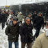 Metrobüs yolcuları karda yaya kaldı Metrobüs yolcuları karda yaya kaldı