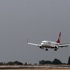 Kalkış sırasında piste kuyruk bölümü değme ihtimali ile geri indi