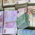 Dolar ve euro haftaya böyle başladı Dolar ve euro haftaya böyle başladı