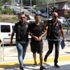 Antalya'da polisi görünce 23 adet uyuşturucu hapla dolu poşeti yuttu şahıs yakalandı Antalya'da polisi görünce 23 adet uyuşturucu hapla dolu poşeti yuttu şahıs yakalandı