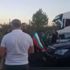 Bulgaristan'da protestocular Türkiye sınırına yakın yolu trafiğe kapattı Bulgaristan'da protestocular Türkiye sınırına yakın yolu trafiğe kapattı