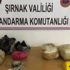 PKK'lı teröristlerin yola tuzakladığı 30 kiloluk EYP bulundu PKK'lı teröristlerin yola tuzakladığı 30 kiloluk EYP bulundu