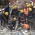 Hindistan’da apartman çöktü: 17 ölü