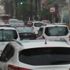Kısıtlamanın ardından İzmir'de ilk iş gününde yoğun trafik Kısıtlamanın ardından İzmir'de ilk iş gününde yoğun trafik