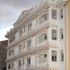 Bu apartmanın yüzde 70'i altın kaplama Bu apartmanın yüzde 70'i altın kaplama