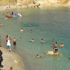 Akdeniz ve Ege’yi aratmıyor... Plajlar doldu taştı Akdeniz ve Ege’yi aratmıyor... Plajlar doldu taştı