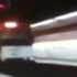 Bir anda tren raylarına attı Bir anda tren raylarına attı