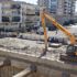 İzmir'de kazı sırasında yol çökmesi sonucu 7 apartman boşaltıldı