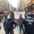 Almanya da izinsiz 1 Mayıs gösterisine polis müdahale ...