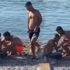 Kaza yapan otomobil telefon kulübesine girdi: 3 yaralı