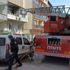 2 katlı binada çıkan yangın paniğe neden oldu 2 katlı binada çıkan yangın paniğe neden oldu