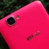 Blu Studio'da ucuz ama 'dev' akıllı telefon Blu Studio'da ucuz ama 'dev' akıllı telefon
