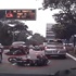 Motosikletler peş peşe devrildi