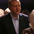 Erdoğan sinemada 80 darbesini izledi Erdoğan sinemada 80 darbesini izledi