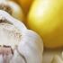 Bağışıklık sistemini güçlendirmek için sarımsak ve limon