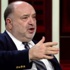 AK Parti'ye Küfreden Yazar Star'dan Kovuldu AK Parti'ye Küfreden Yazar Star'dan Kovuldu