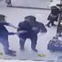 İstanbul'da aç kalan adam hırsızlık yaptı esnaf kıskıvrak yakaladı. Vatandaş bir dilim ekmeğe muhtaç halde İstanbul'da aç kalan adam hırsızlık yaptı esnaf kıskıvrak yakaladı. Vatandaş bir dilim ekmeğe muhtaç halde