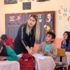 Elif öğretmen, okuma yazma öğrettiği çocuklar ve anneleriyle ...