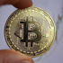 Bitcoin 50,000 doları gördü