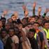 Malta ve İtalya, 300'den fazla göçmeni taşıyan yardım gemisine liman açmıyor
